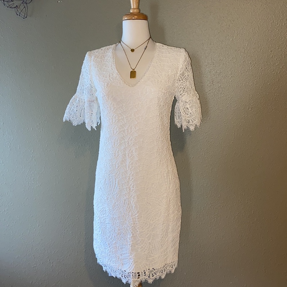 Lace, sheath dress, size 4, GUC